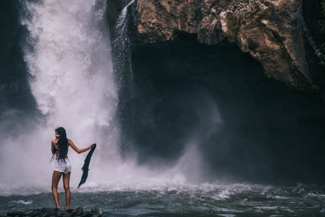 Why Ecosexuals Believe That Having Sex With The Earth Will Save It