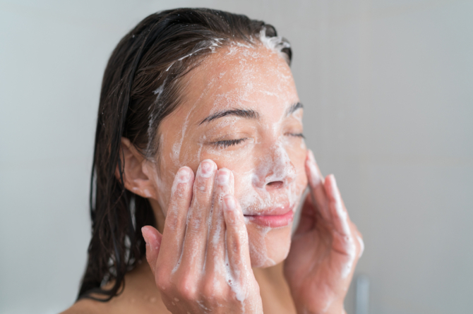 remove makeup with water cleanser