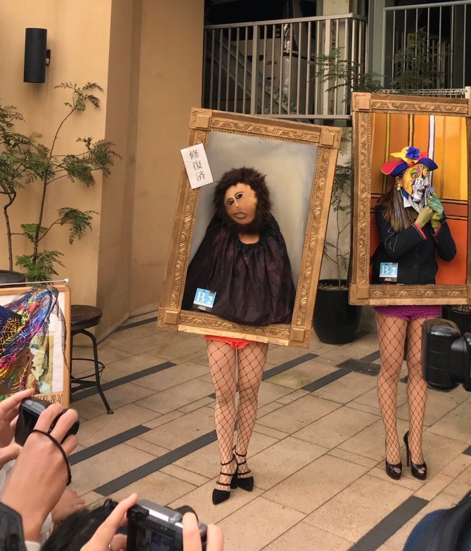 These Japanese Art Students Transformed Into Famous Paintings For Halloween And Its Genius